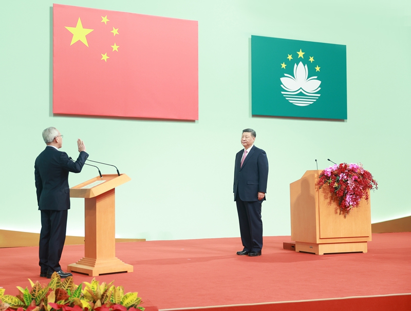 习近平出席庆祝澳门回归祖国25周年大会暨澳门特别行政区第六届政府就职典礼并发表重要讲话